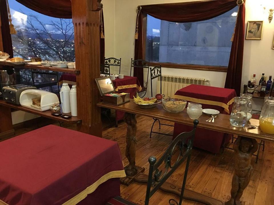 Hosteria Residencia Linares Ushuaia Exteriér fotografie